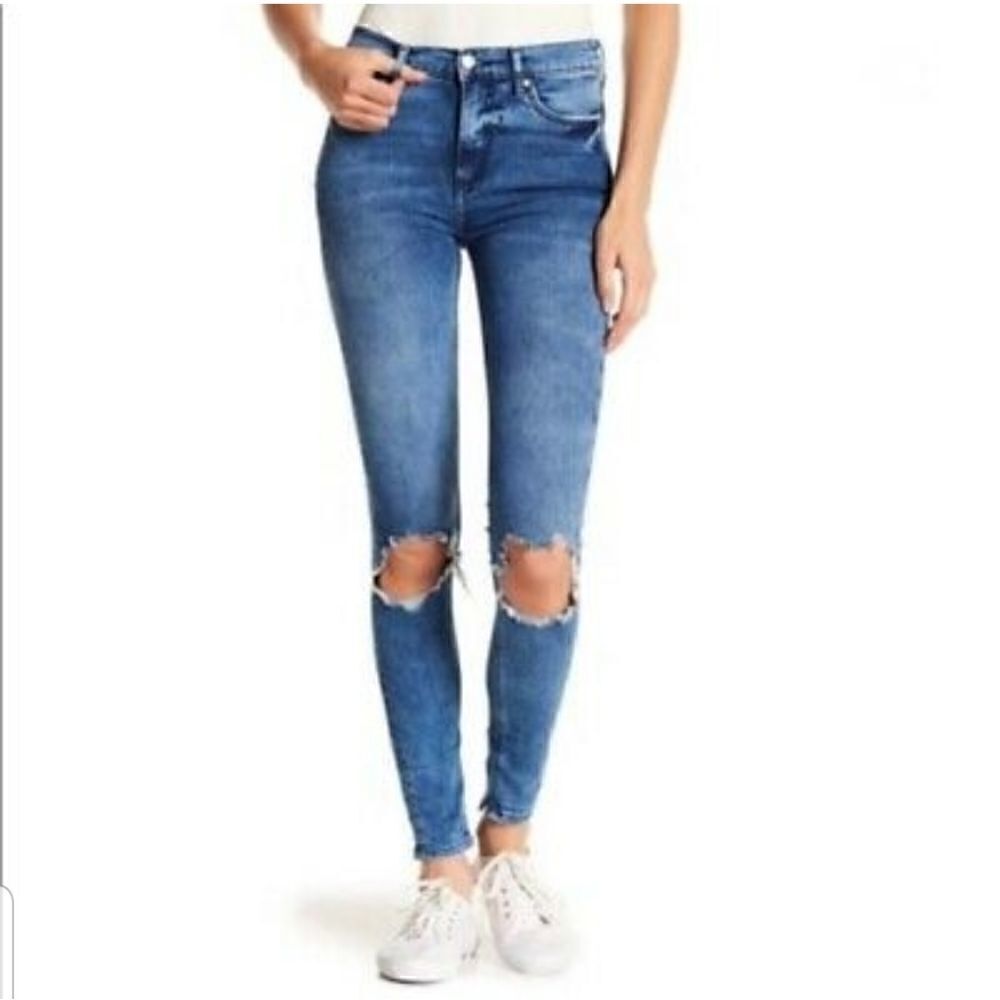 FREE PEOPLE TURQUOISE  BUSTED KNEE JEANS
